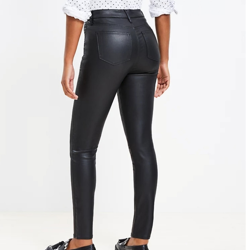 LOFT Curvy Coated High Rise Skinny Jeans-Black Size 8